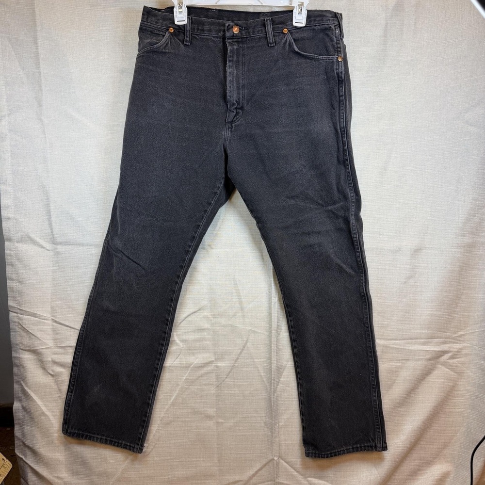 VTG Wrangler Jeans Mens 38x32 Gray Charcoal Wash Cowboy Cut Bootcut‎ Denim